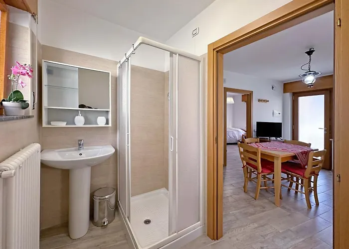 Bbkey La Cjase Sot La Strete * Arta Terme