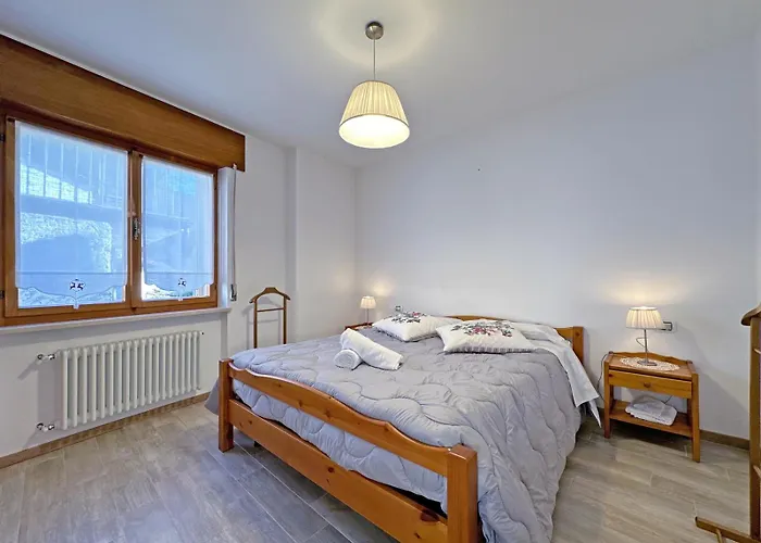 Holiday home Bbkey La Cjase Sot La Strete Arta Terme